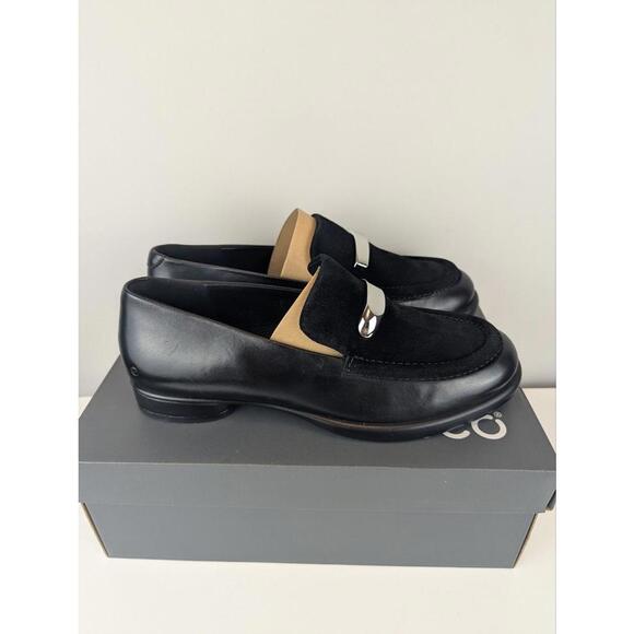 Ecco Sculpted LX Black Leather and Suede Dress Penny Loafers with Silver Accent - Picture 5 of 8